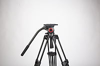 TOWER100 | Aluminum Camera Tripod KIT, with SWIT TH100A Fluid Video Head, Mid-level Spreader, 10kg Payload, Soft Bag TOWER100 | Aluminum Camera Tripod KIT, with SWIT TH100A Fluid Video Head, Mid-level Spreader, 10kg Payload, Soft Bag