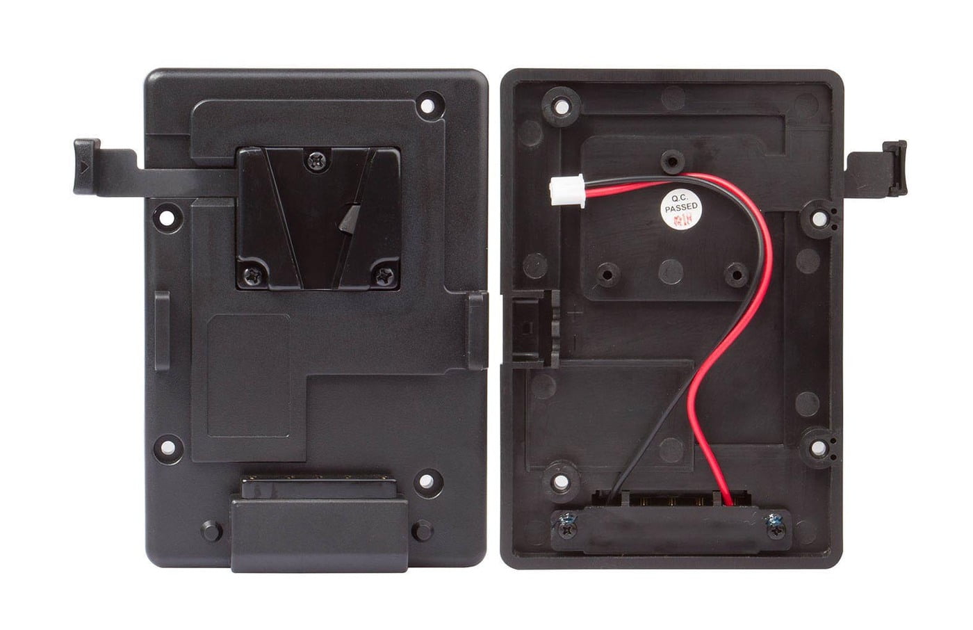 S-7004S | V-mount plate, screws-mount and 2-pin DC plug connect, also for S-1093/S-1071H+/S-11xx/S-12xx monitors S-7004S | V-mount plate, screws-mount and 2-pin DC plug connect, also for S-1093/S-1071H+/S-11xx/S-12xx monitors